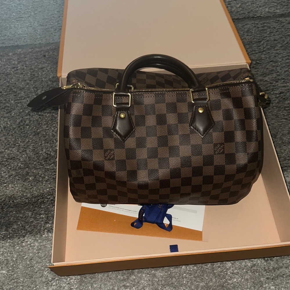 Louis Vuitton Speedy 30